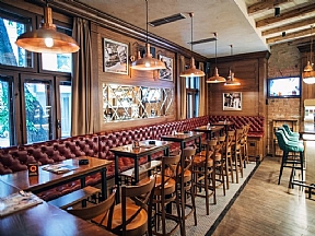 Şık ve Modern Cafe İç Tasarım Uygulaması