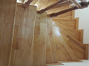 Modern Ahşap Merdiven Modelleri ve Projeleri